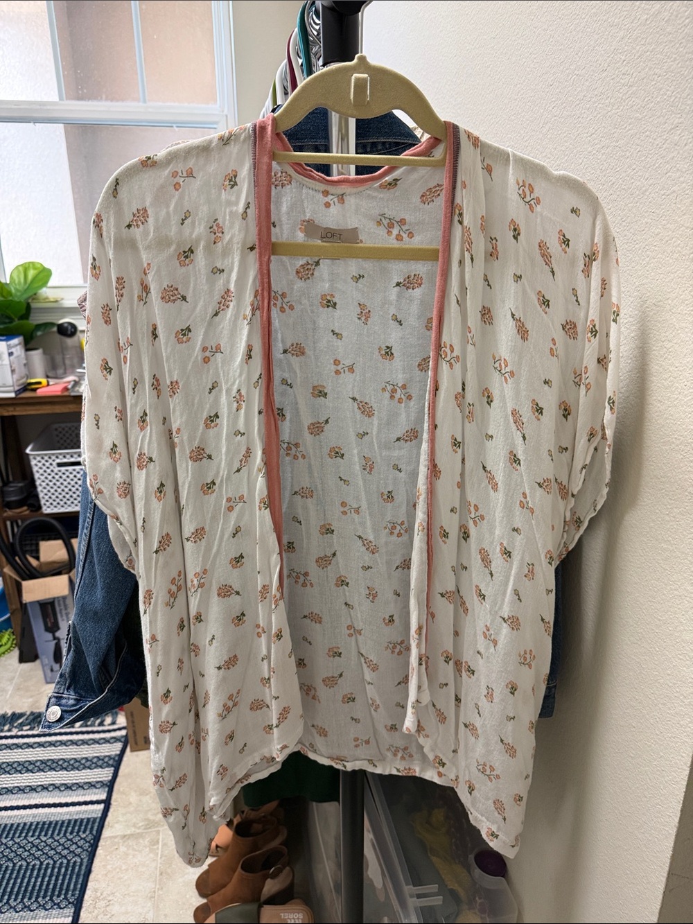 LOFT Cream Floral Open-Front Kimono with Dusty Pink Trim